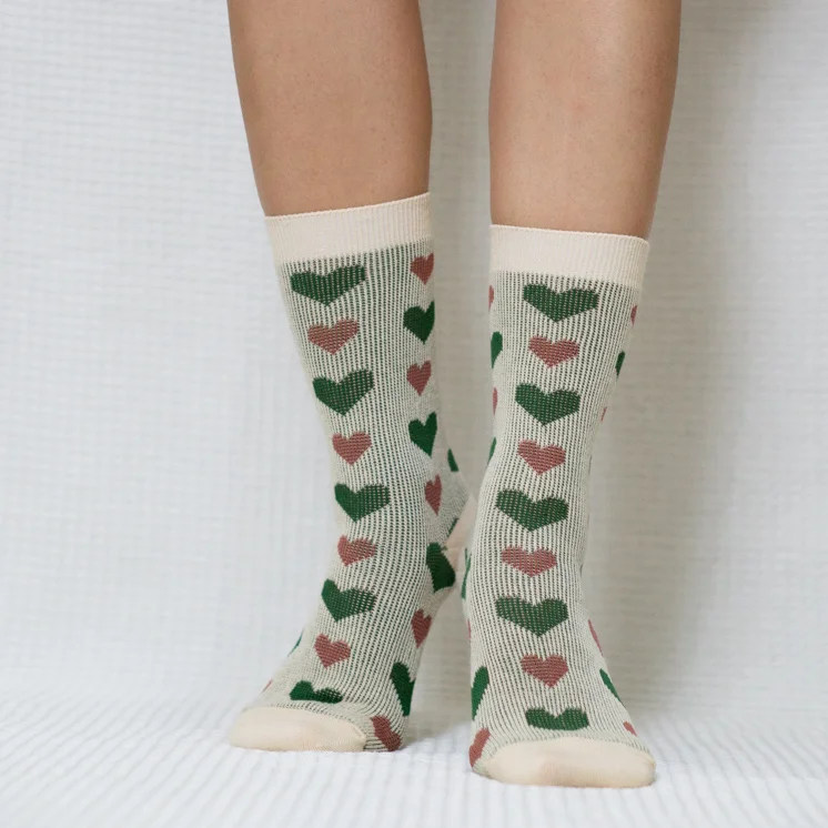 White Mixed Hearts Quarter Combed Cotton Socks for Women