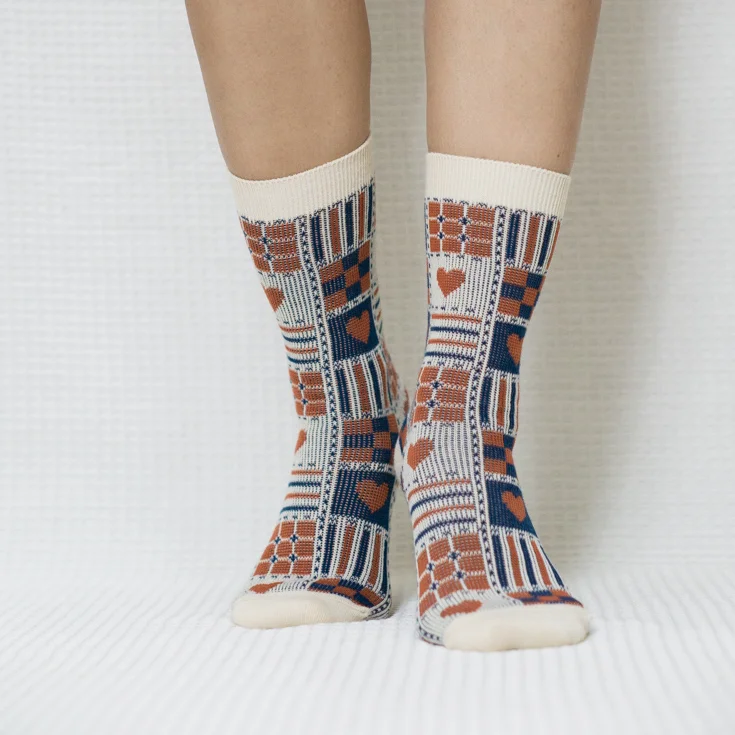 Beige Heart Patterned Quarter Combed Cotton Socks for Women