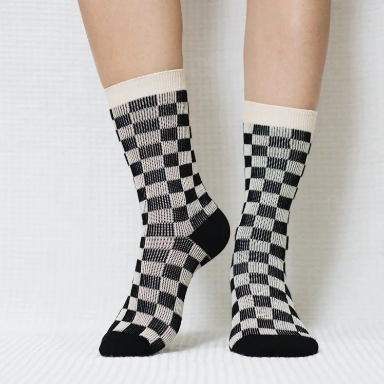 Black White Checkered Quarter Combed Cotton Socks for Women
