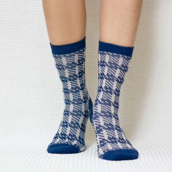 Blue White Plaid Quarter Combed Cotton Socks for Women