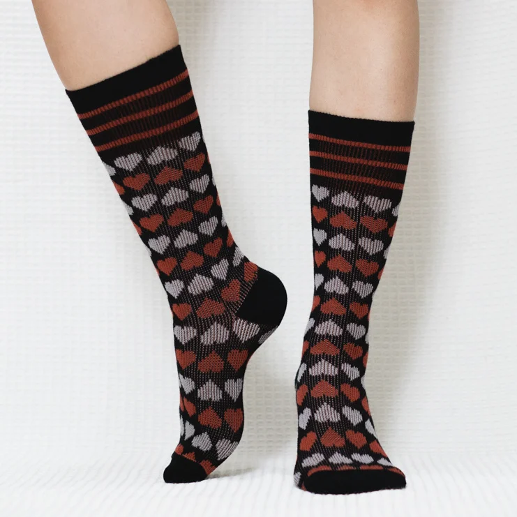 Black Candy Heart Calf Combed Cotton Socks for Women