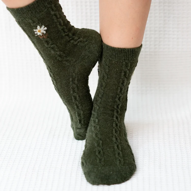 green floral embroidered wool quarter socks for Women