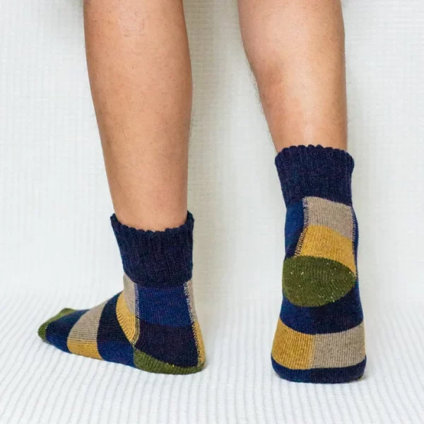 Navy Blue Colored Plaid Quarter Wool Socks for Men