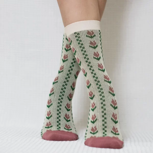 White Tulip Quarter Combed Cotton Socks for Women